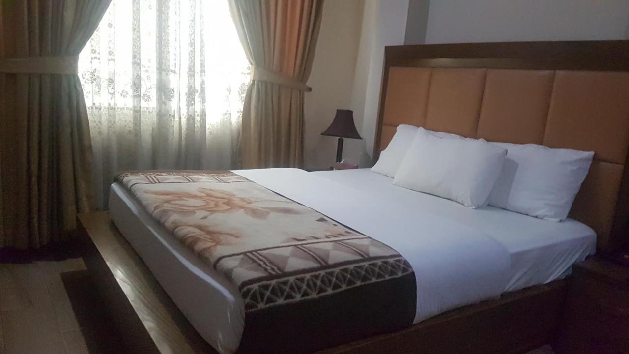 Midtown Hotel Rawalpindi Zewnętrze zdjęcie