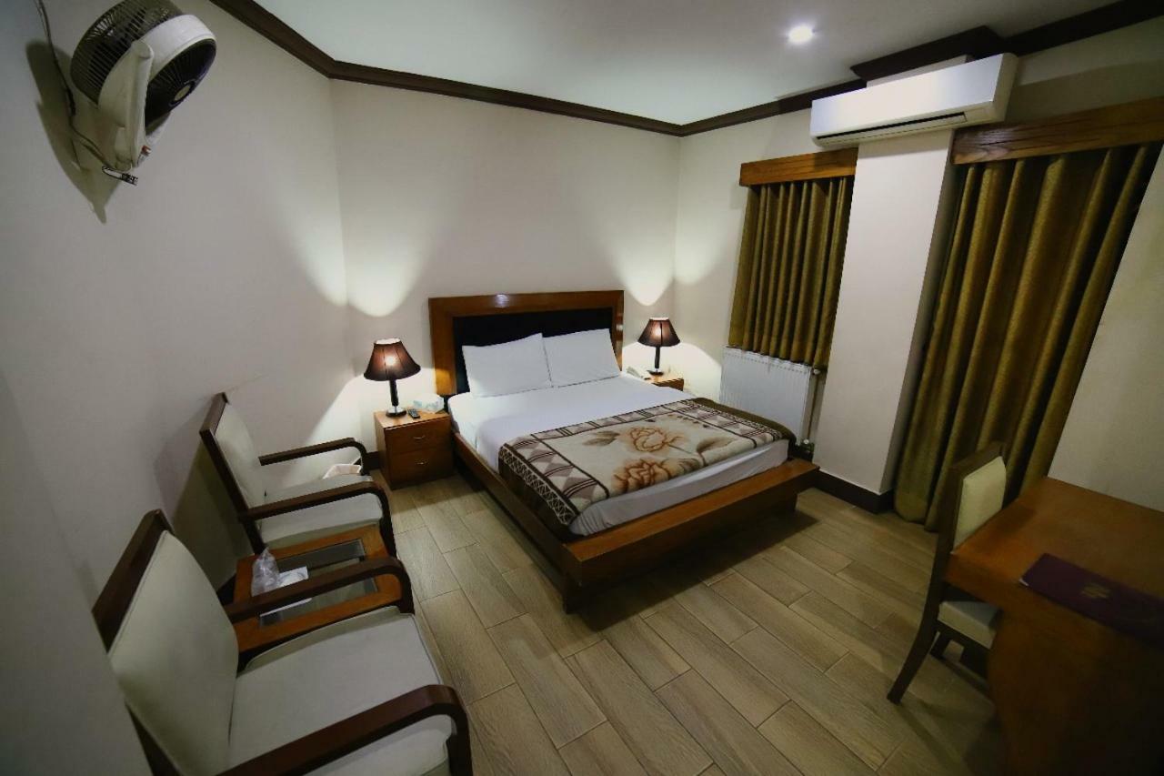Midtown Hotel Rawalpindi Zewnętrze zdjęcie